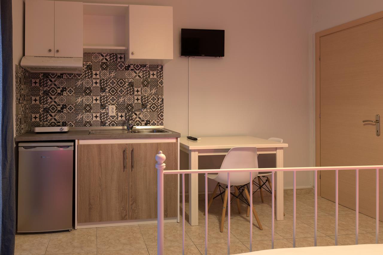 Electra Apartments & Studios Keramotí Kültér fotó